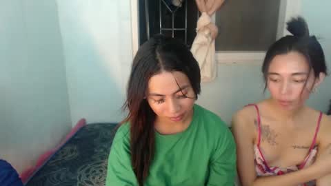 Snapshot of hottiescummerx chatting on March 4, 2025, 11:08 am N I C A online show from March 4, 2025, 11:08 am