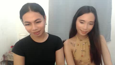 Snapshot of hottiescummerx chatting on September 19, 2025, 9:00 am N I C A online show from September 19, 2025, 9:00 am