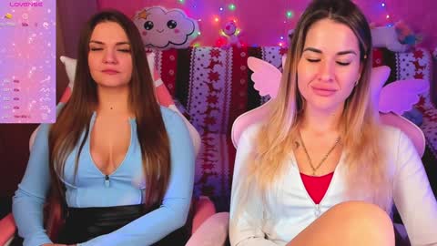 Snapshot of hotty_girls_here chatting on January 11, 2025, 6:35 am Ivanna and Jessica online show from January 11, 2025, 6:35 am