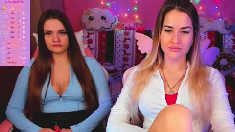 Snapshot of hotty_girls_here chatting on January 11, 2025, 1:01 pm Ivanna and Jessica online show from January 11, 2025, 1:01 pm