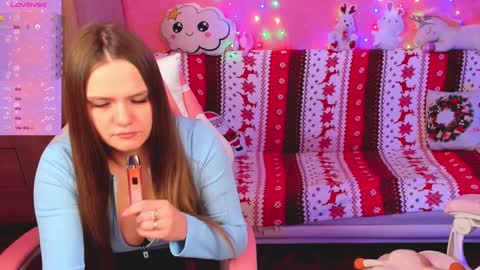 Snapshot of hotty_girls_here chatting on January 17, 2025, 5:53 am Ivanna and Jessica online show from January 17, 2025, 5:53 am