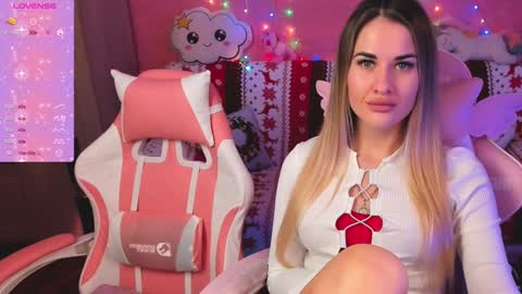 Snapshot of hotty_girls_here chatting on February 8, 2025, 6:12 am Ivanna and Jessica online show from February 8, 2025, 6:12 am