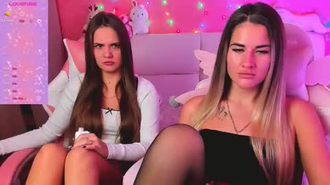 Snapshot of hotty_girls_here chatting on October 8, 2025, 6:11 am Ivanna and Jessica online show from October 8, 2025, 6:11 am