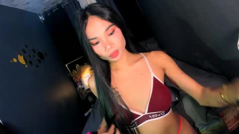 Snapshot of hotty_jane chatting on May 26, 2026, 7:10 pm Hi i am Jane half vietnamese and half pinay and would like to meet good person here XOXO online show from May 26, 2026, 7:10 pm