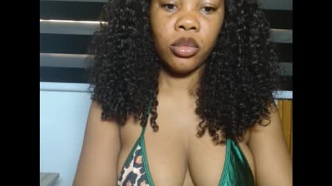 Snapshot of hotty_lora889 chatting on October 2, 2025, 7:37 am hotty_lora889 online show from October 2, 2025, 7:37 am