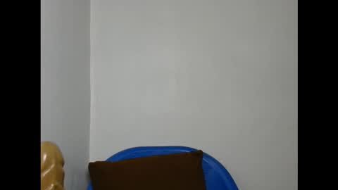 Snapshot of hotty_lora889 chatting on October 11, 2025, 10:03 am hotty_lora889 online show from October 11, 2025, 10:03 am