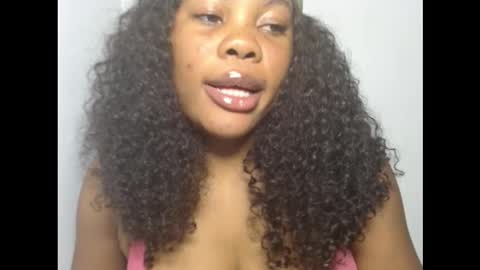Snapshot of hotty_lora889 chatting on October 14, 2025, 2:29 pm hotty_lora889 online show from October 14, 2025, 2:29 pm