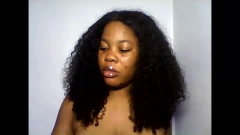 Snapshot of hotty_lora889 chatting on October 19, 2025, 10:27 am hotty_lora889 online show from October 19, 2025, 10:27 am