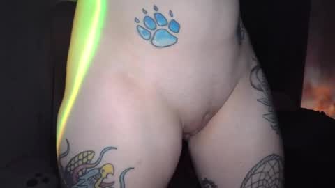 Lili Vixen online show from April 19, 2026, 4:45 am