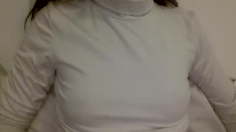 Snapshot of hotwinterxx chatting on December 19, 2024, 12:13 am Hotwixx online show from December 19, 2024, 12:13 am