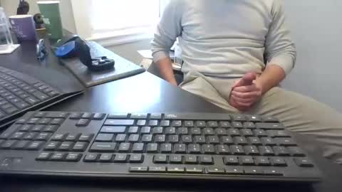 hoverday online show from March 5, 2026, 7:54 pm