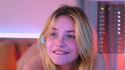 Snapshot of howimeturmum chatting on January 31, 2025, 1:02 pm ash. see u on sunday online show from January 31, 2025, 1:02 pm