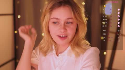 Snapshot of howimeturmum chatting on March 5, 2025, 9:37 pm ash. see u on sunday online show from March 5, 2025, 9:37 pm