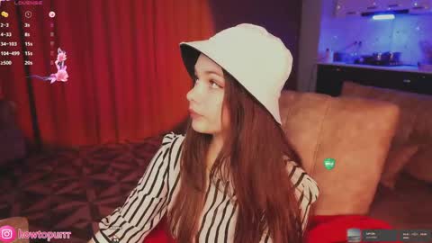 Mia online show from April 19, 2026, 6:10 pm