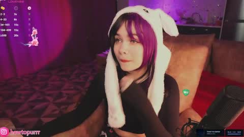 Mia online show from April 20, 2026, 5:16 pm