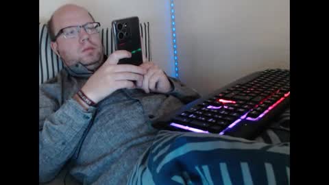 Snapshot of hoyboydkk chatting on April 29, 2026, 8:18 am Christian online show from April 29, 2026, 8:18 am