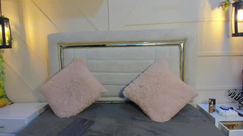 Snapshot of huddah_cam chatting on January 28, 2025, 11:38 am huddah online show from January 28, 2025, 11:38 am