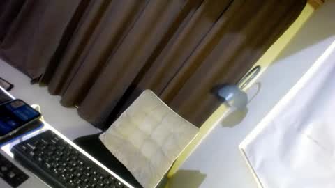 Snapshot of hugcock69_precious chatting on December 29, 2024, 2:42 pm Precious online show from December 29, 2024, 2:42 pm