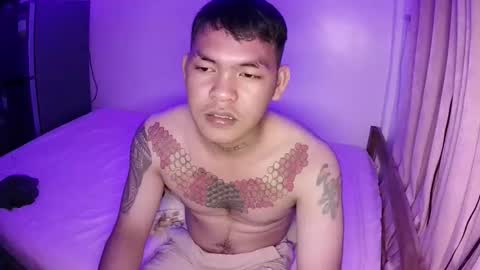 Snapshot of hugecock_jr chatting on November 13, 2025, 11:53 am JR online show from November 13, 2025, 11:53 am