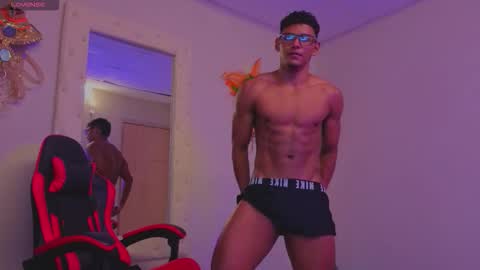 Snapshot of hugo_cano chatting on February 26, 2026, 4:55 am Hugo Cano online show from February 26, 2026, 4:55 am