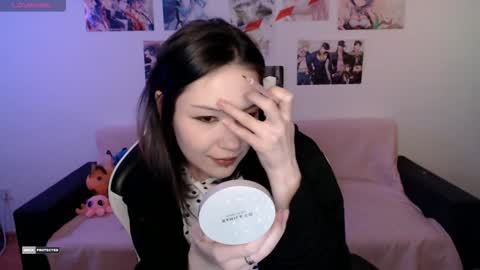 Snapshot of hugomin chatting on December 25, 2024, 4:22 am HugoMin online show from December 25, 2024, 4:22 am