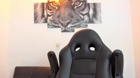 Eli online show from March 2, 2026, 11:44 pm