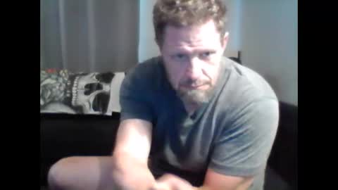 Snapshot of hump513 chatting on April 14, 2026, 9:54 pm hump513 online show from April 14, 2026, 9:54 pm