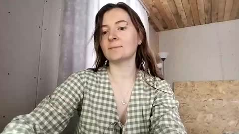 HumpyGrey online show from November 13, 2025, 9:52 am