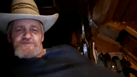 hung34u online show from January 21, 2025, 8:19 am