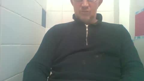 Snapshot of hung69foryou chatting on January 26, 2025, 3:25 pm hung69foryou online show from January 26, 2025, 3:25 pm