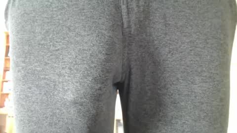 Snapshot of hung_hot_fit10 chatting on February 11, 2025, 6:33 pm Big uncut cock dripping online show from February 11, 2025, 6:33 pm