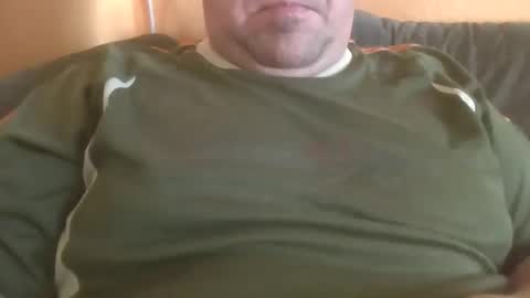Snapshot of hungarianfatcockdady chatting on May 23, 2026, 1:59 pm vastagfasz magyar apuci online show from May 23, 2026, 1:59 pm
