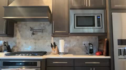 hungkingg22 online show from February 10, 2026, 6:12 pm