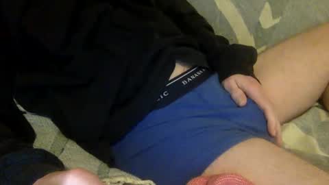 hungndumb22 online show from January 3, 2025, 3:16 am