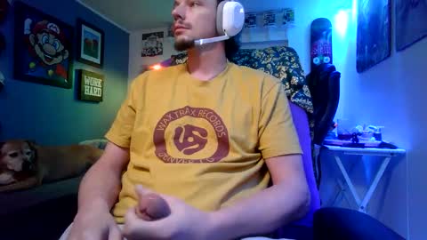 Snapshot of hungtxcock92 chatting on December 19, 2025, 2:51 am hungtxcock92 online show from December 19, 2025, 2:51 am