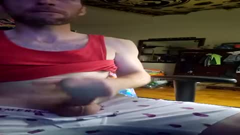 hungwell2111 online show from July 21, 2026, 1:08 am