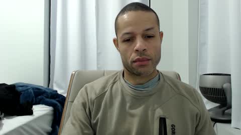 hungxpert online show from March 4, 2025, 5:42 am