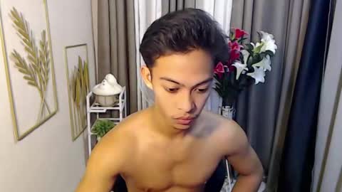 hunk_edward online show from May 10, 2026, 6:29 am