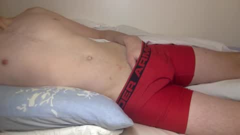 Snapshot of hunkhog chatting on March 5, 2025, 9:48 pm Hunkhog online show from March 5, 2025, 9:48 pm