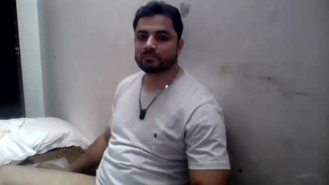 Snapshot of hunkster102 chatting on May 17, 2026, 11:50 am hunkster102 online show from May 17, 2026, 11:50 am