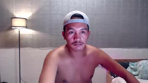 hunkylloyd online show from March 30, 2026, 3:18 am