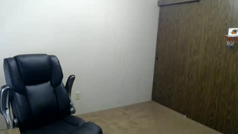 Snapshot of hunter_jayden7 chatting on July 26, 2026, 8:05 pm TypsyT7 online show from July 26, 2026, 8:05 pm