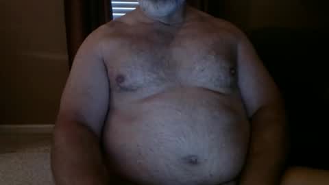 Snapshot of huntermark1 chatting on January 5, 2025, 2:08 pm huntermark1 online show from January 5, 2025, 2:08 pm