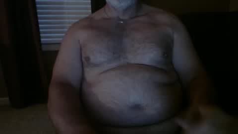 Snapshot of huntermark1 chatting on October 8, 2025, 10:40 pm huntermark1 online show from October 8, 2025, 10:40 pm