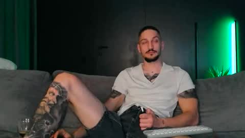 Snapshot of huntingod chatting on November 29, 2025, 3:53 am HuntinGOD online show from November 29, 2025, 3:53 am