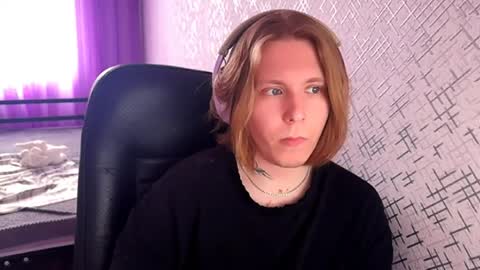 hurtqqq online show from May 16, 2026, 10:36 am