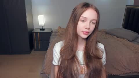 Lily online show from April 3, 2026, 7:06 am