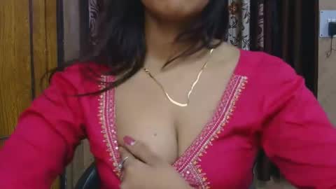 Snapshot of hy_siry chatting on May 15, 2026, 6:53 am Siry online show from May 15, 2026, 6:53 am