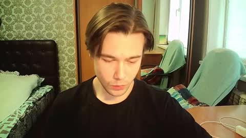 Tom online show from March 12, 2026, 11:05 am