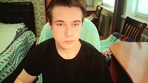 Tom online show from March 13, 2026, 2:07 am